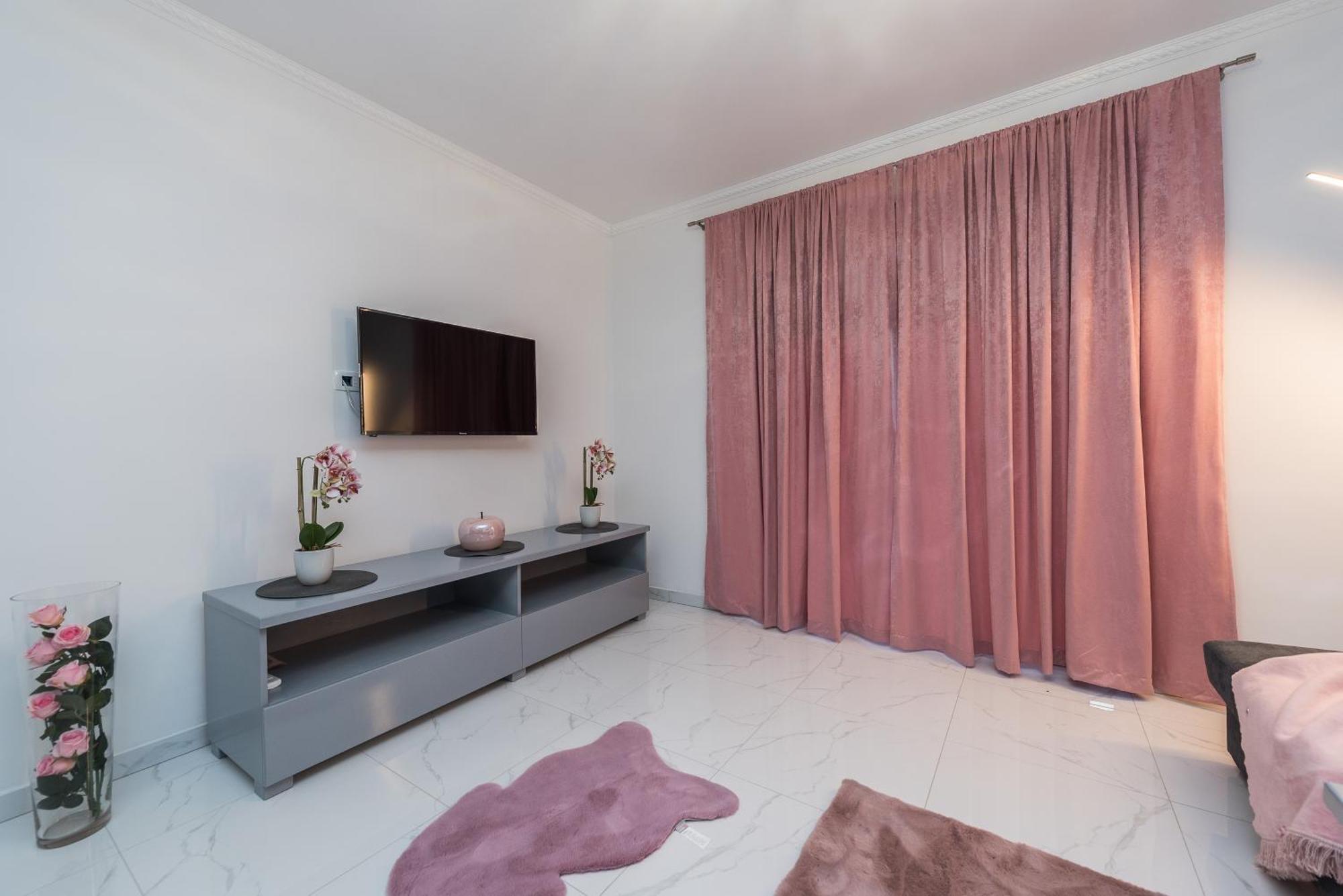 Villa Jana Luxury Apartments ノヴァリャ 部屋 写真