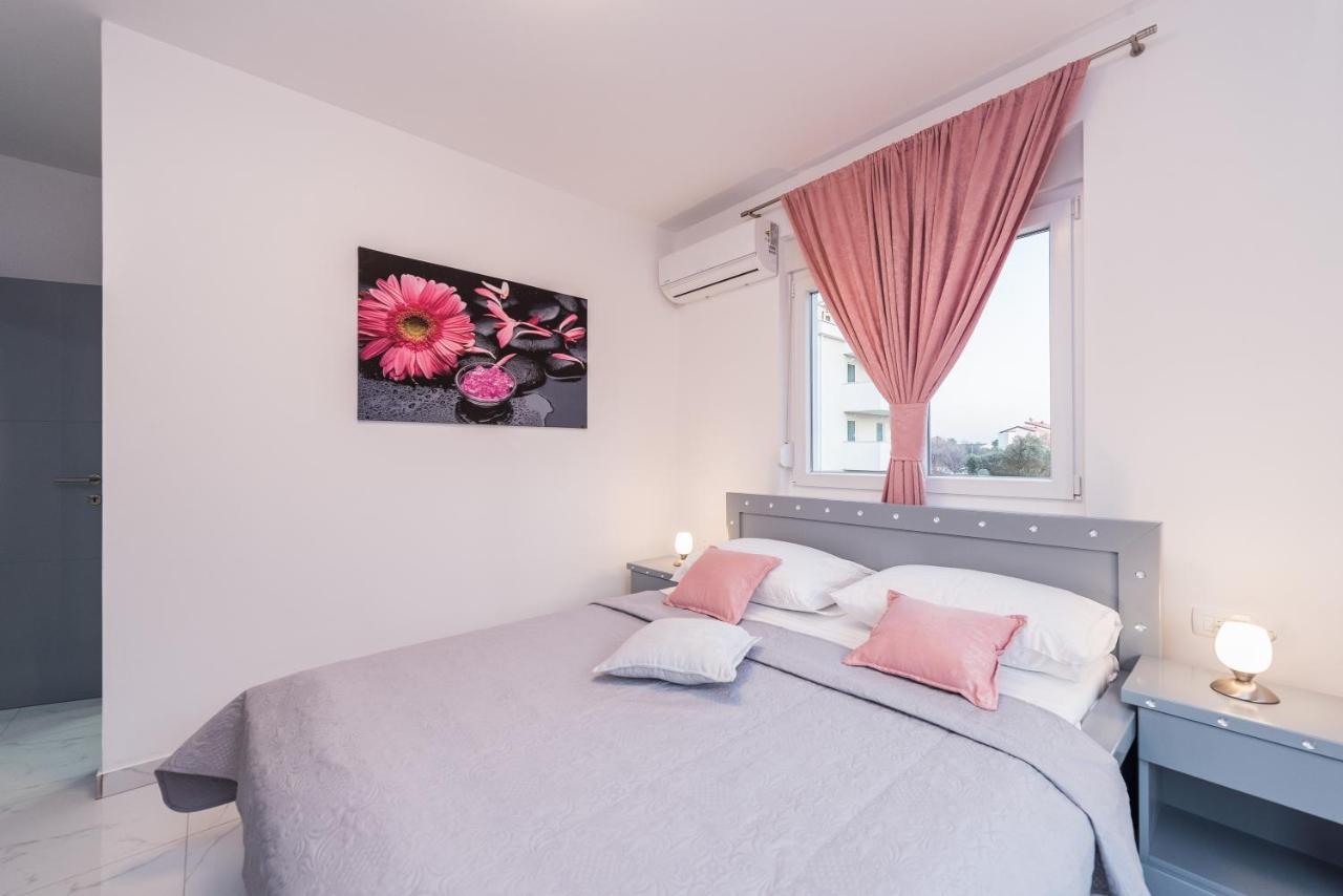 Villa Jana Luxury Apartments ノヴァリャ エクステリア 写真